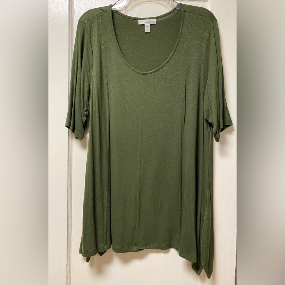 Dana Buchman Top
